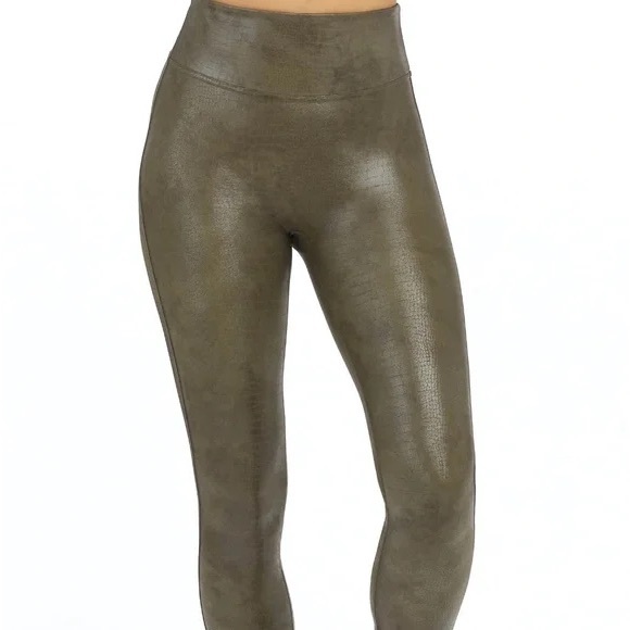 💎 SPANX Faux Leather Croc Shine Leggings - 20303 - Picture 3 of 4